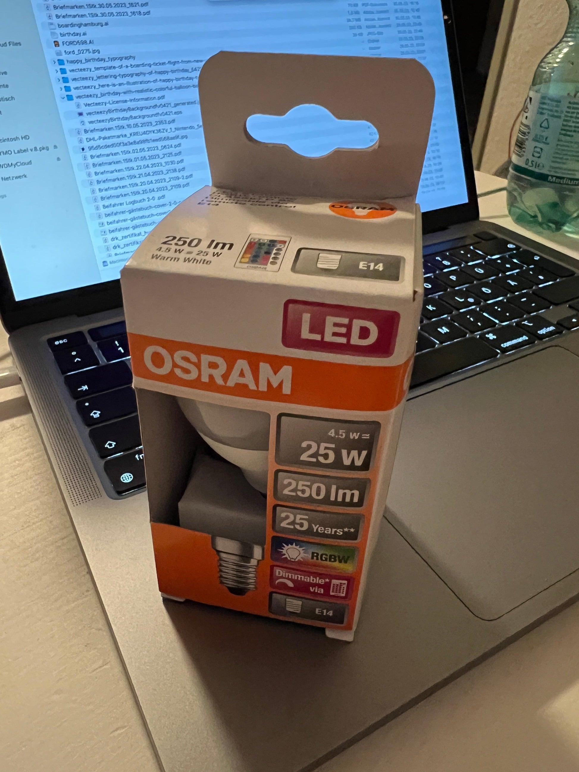 Osram LED E14 250lm RGBW 4,5w/25w - Karten-Kiosk.de